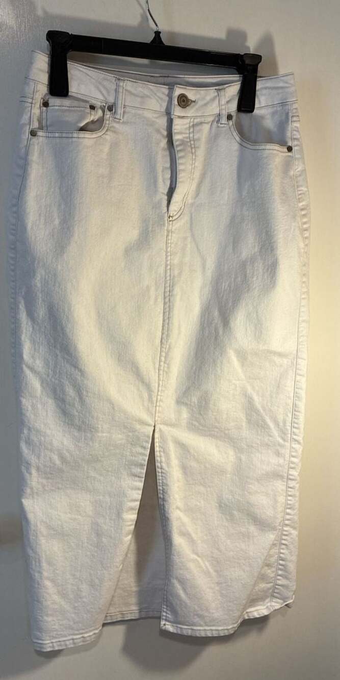 Rachel Zoe Denim Midi Skirt Size 8 White Front Slit